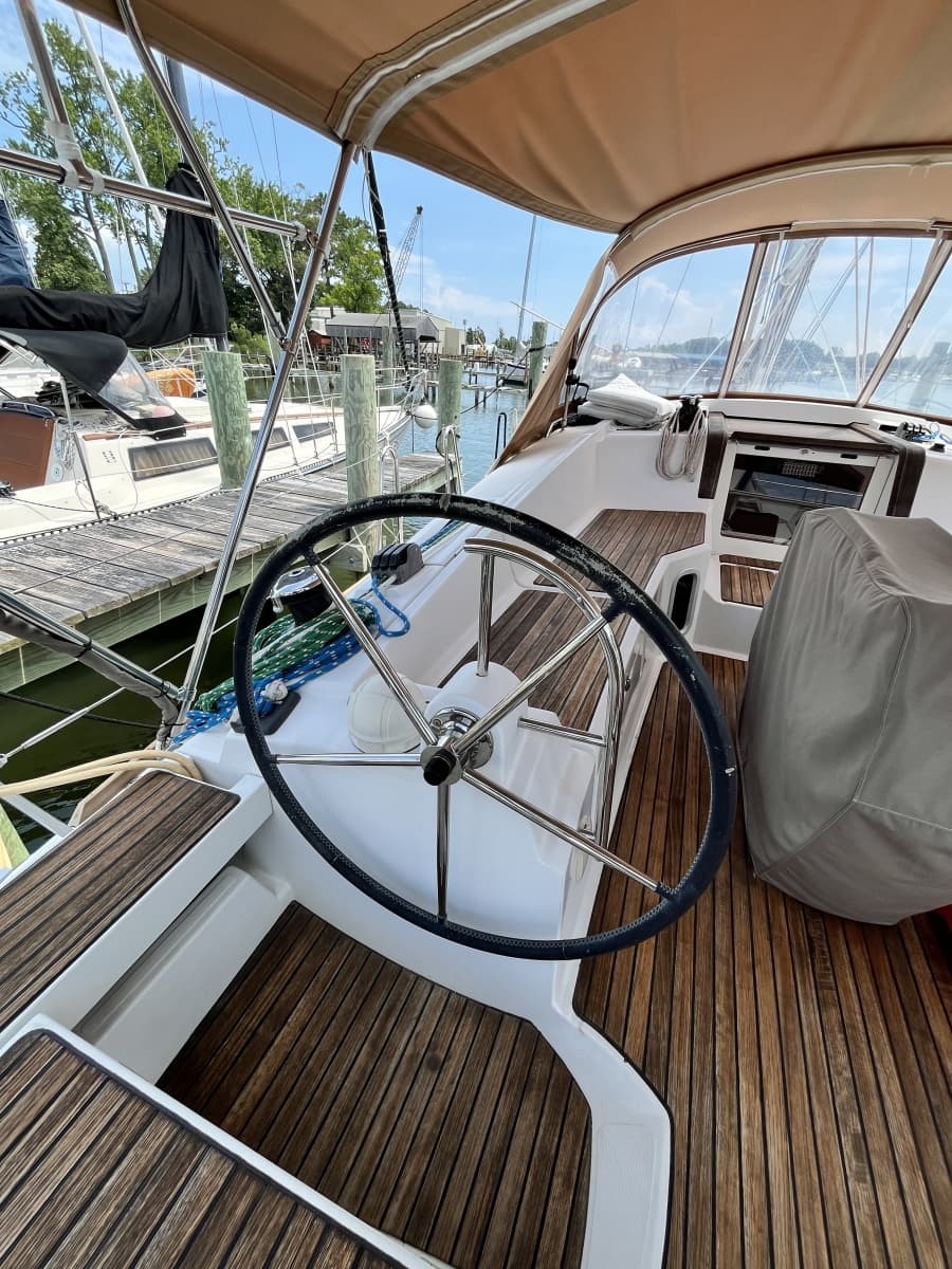 2015 Jeanneau 41 DS - Photo 12