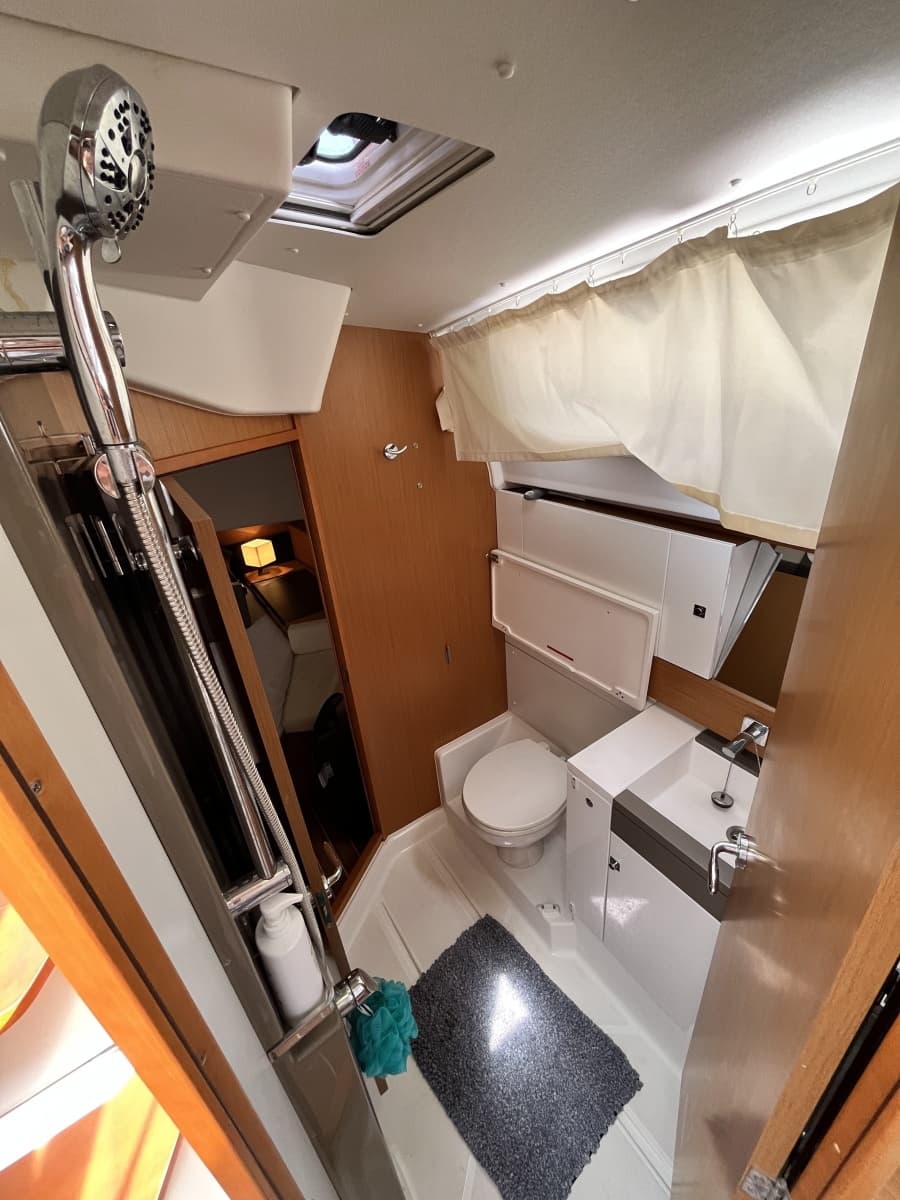 2015 Jeanneau 41 DS - Photo 3