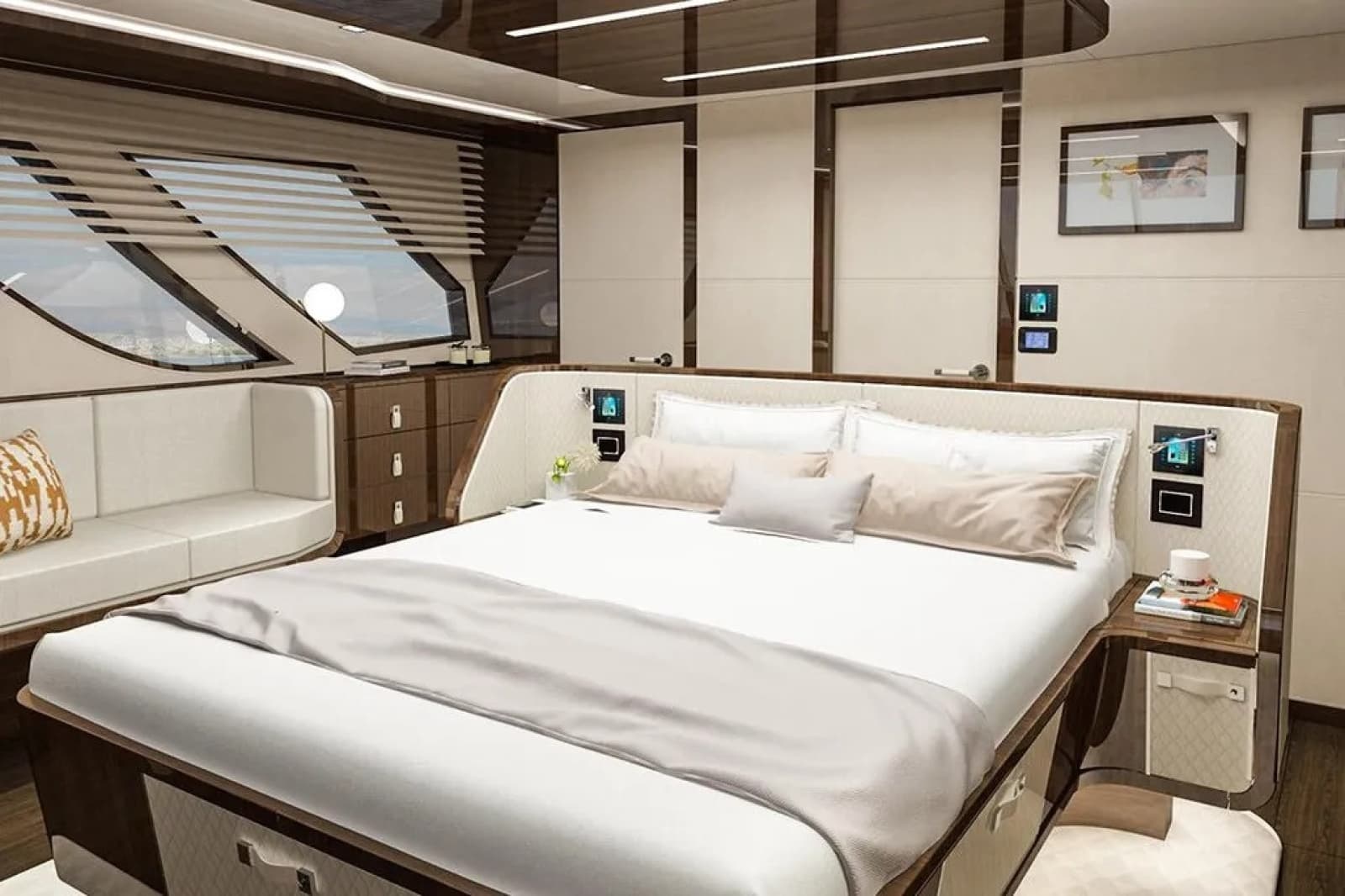 2023 Lazzara Yachts  - Photo 24