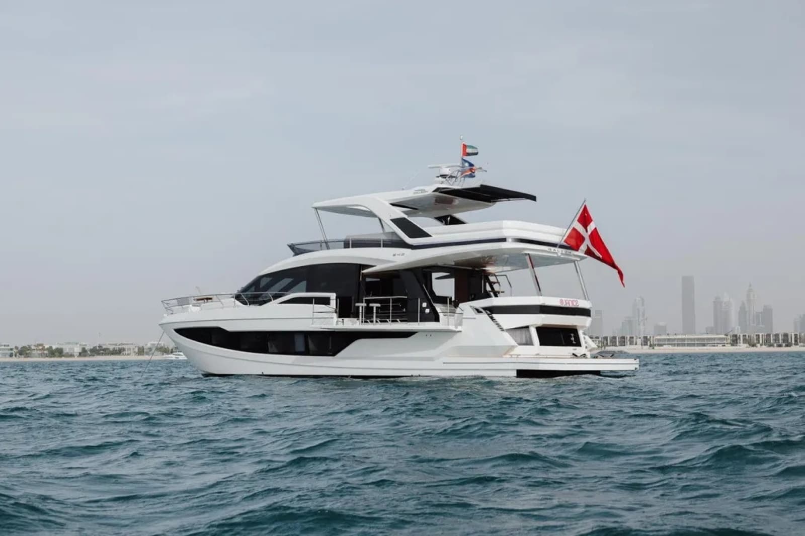 2023 Galeon  - Photo 3