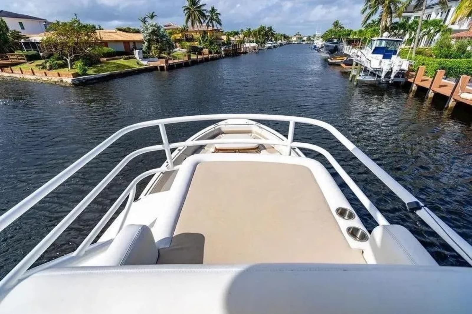 2022 Boston Whaler  - Photo 39