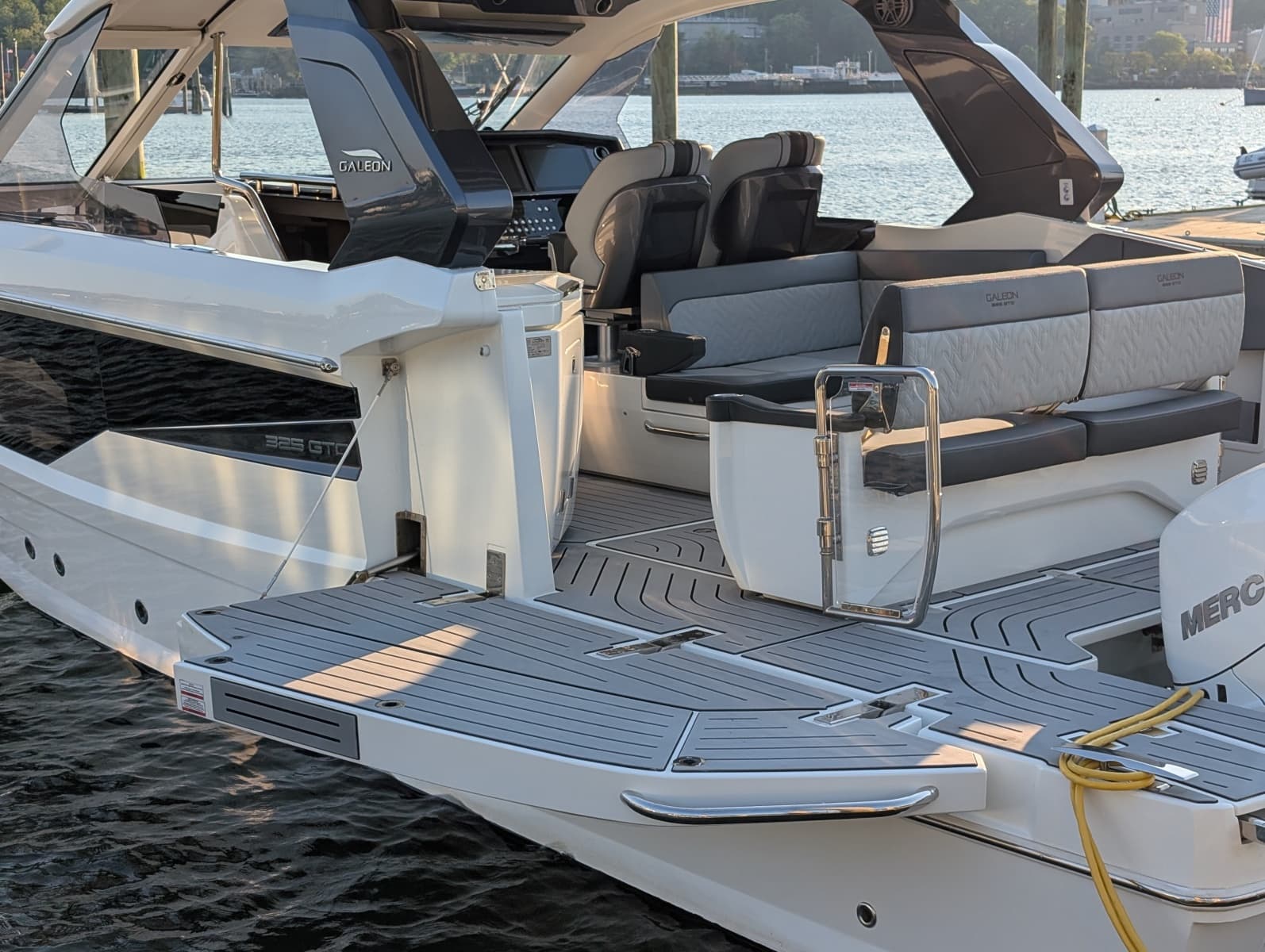 2022 Galeon  - Photo 8