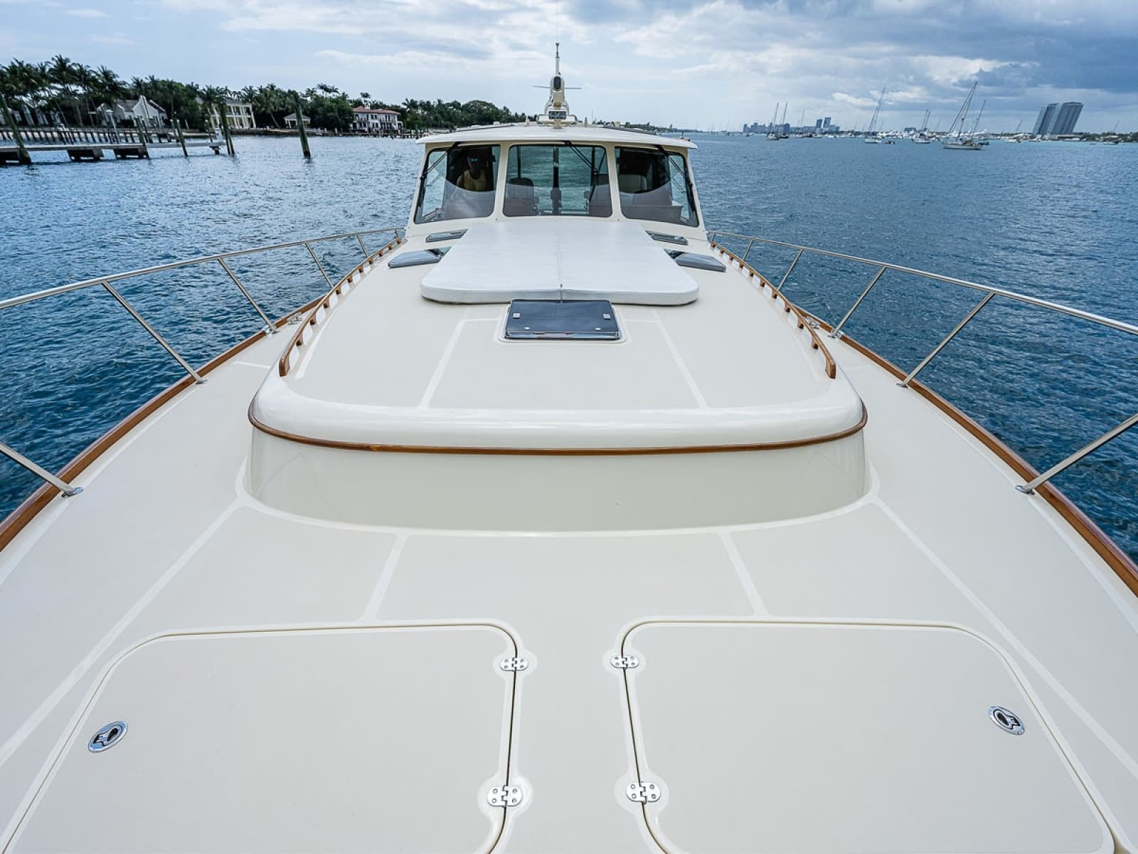 2018 Hinckley Talaria 55 MKII - Photo 24