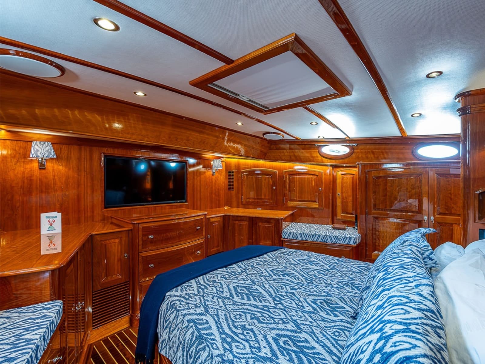 2018 Hinckley Talaria 55 MKII - Photo 19