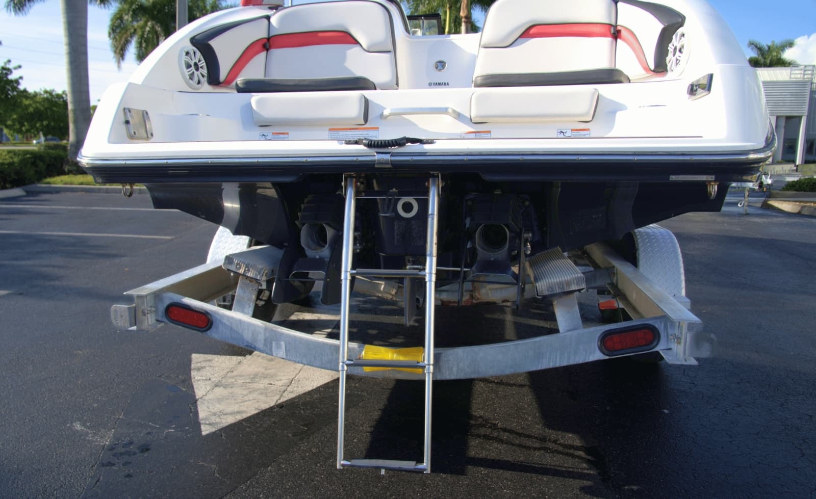 2018 Yamaha Boats 242X - Photo 13