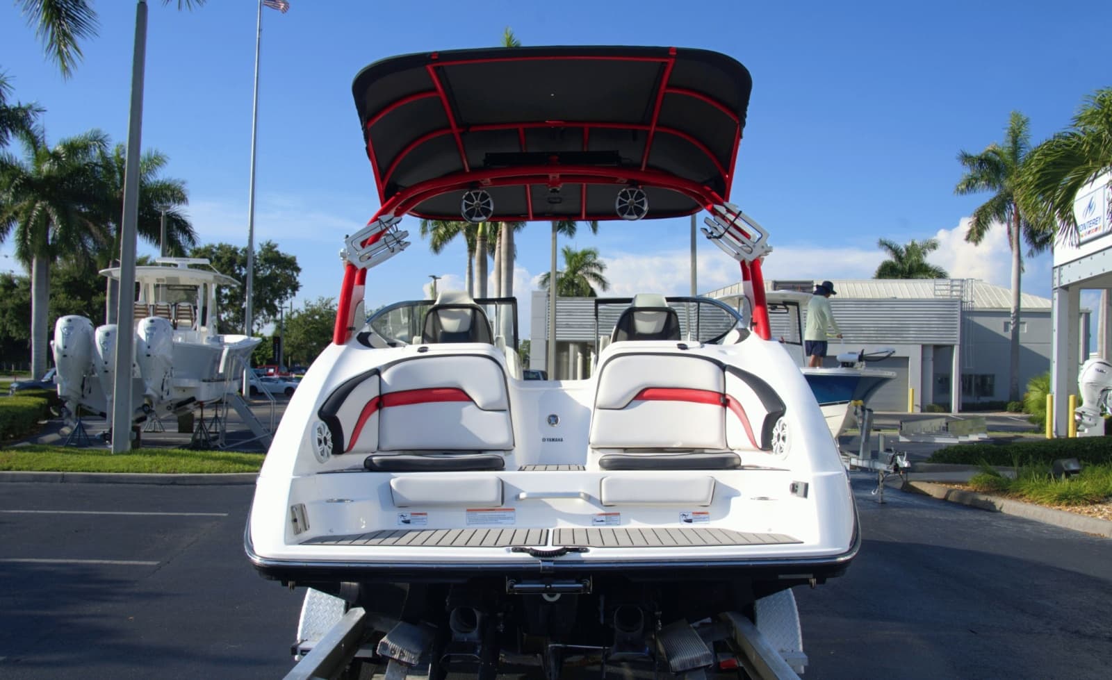 2018 Yamaha Boats 242X - Photo 6