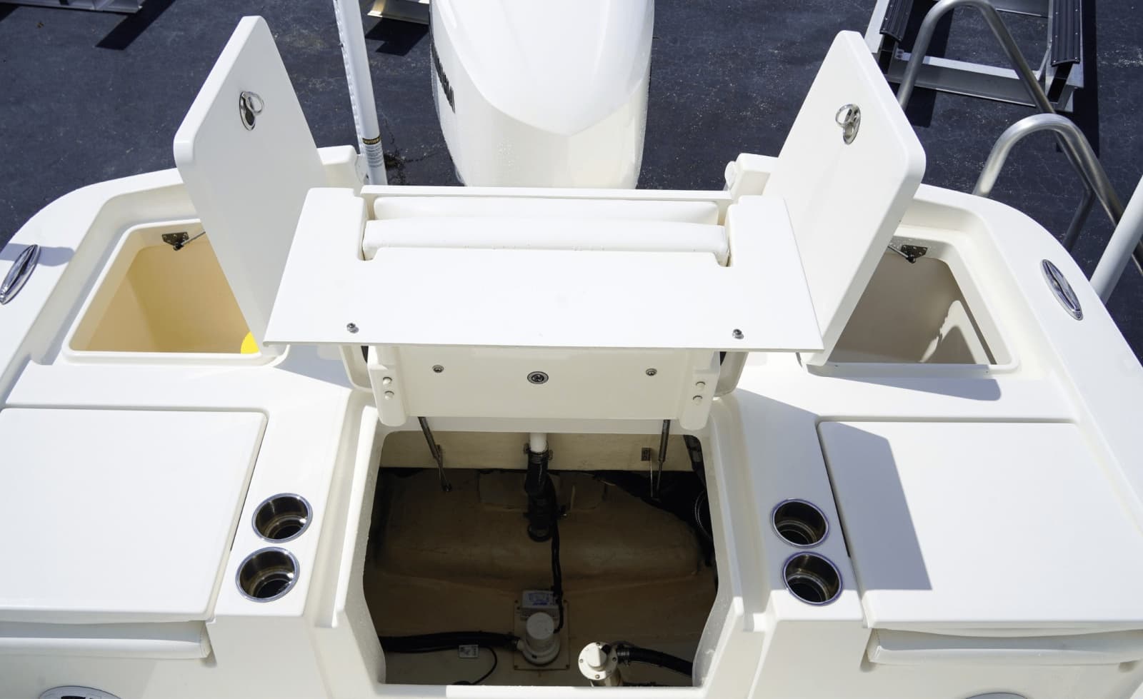 2021 Regulator 26XO - Photo 30