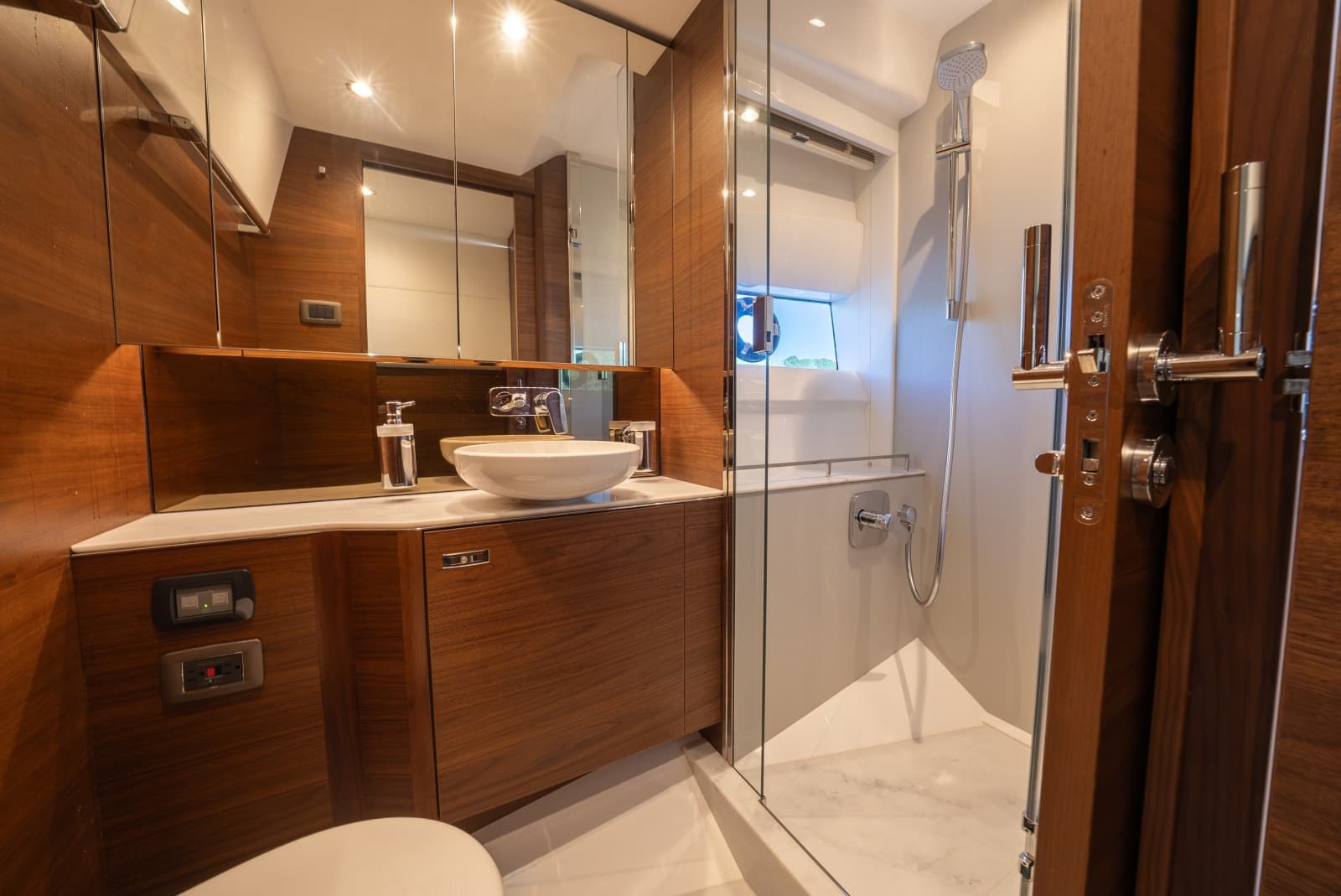 2025 Princess F45 - Photo 41