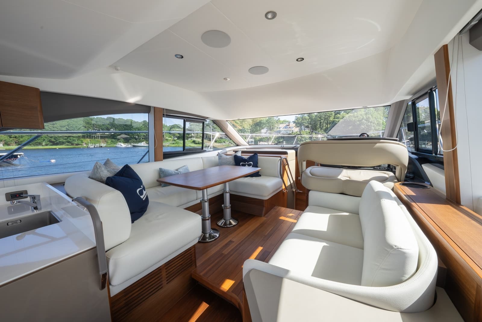 2025 Princess F45 - Photo 18