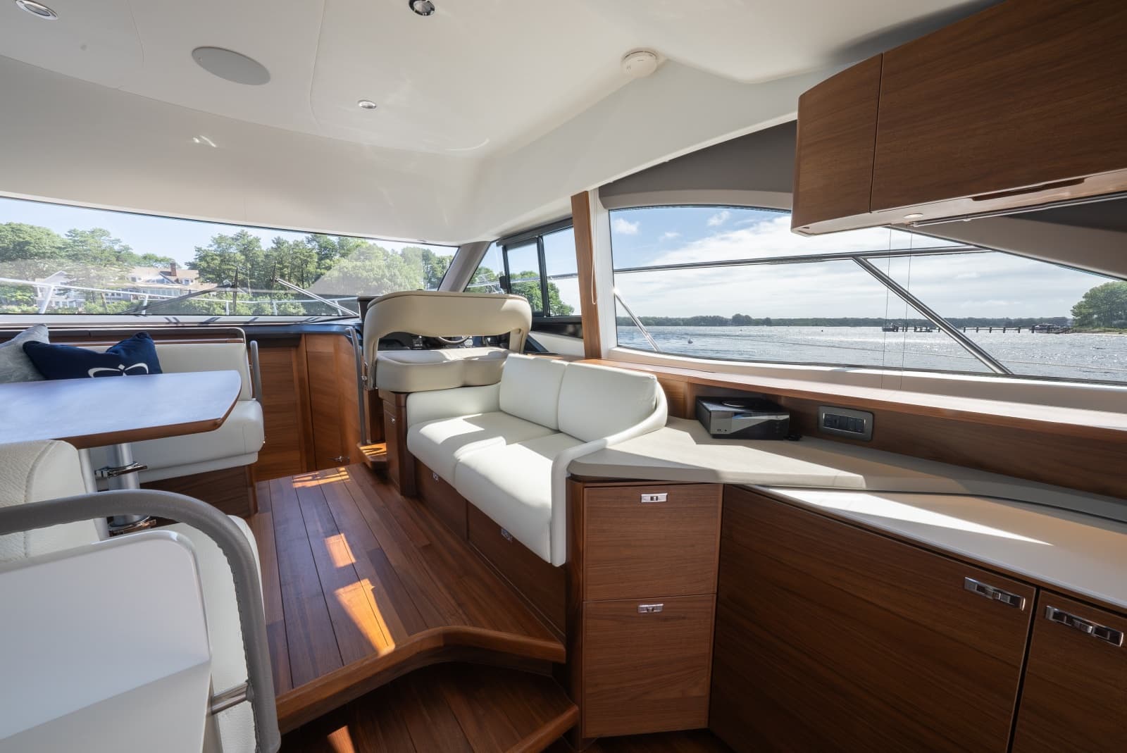 2025 Princess F45 - Photo 20