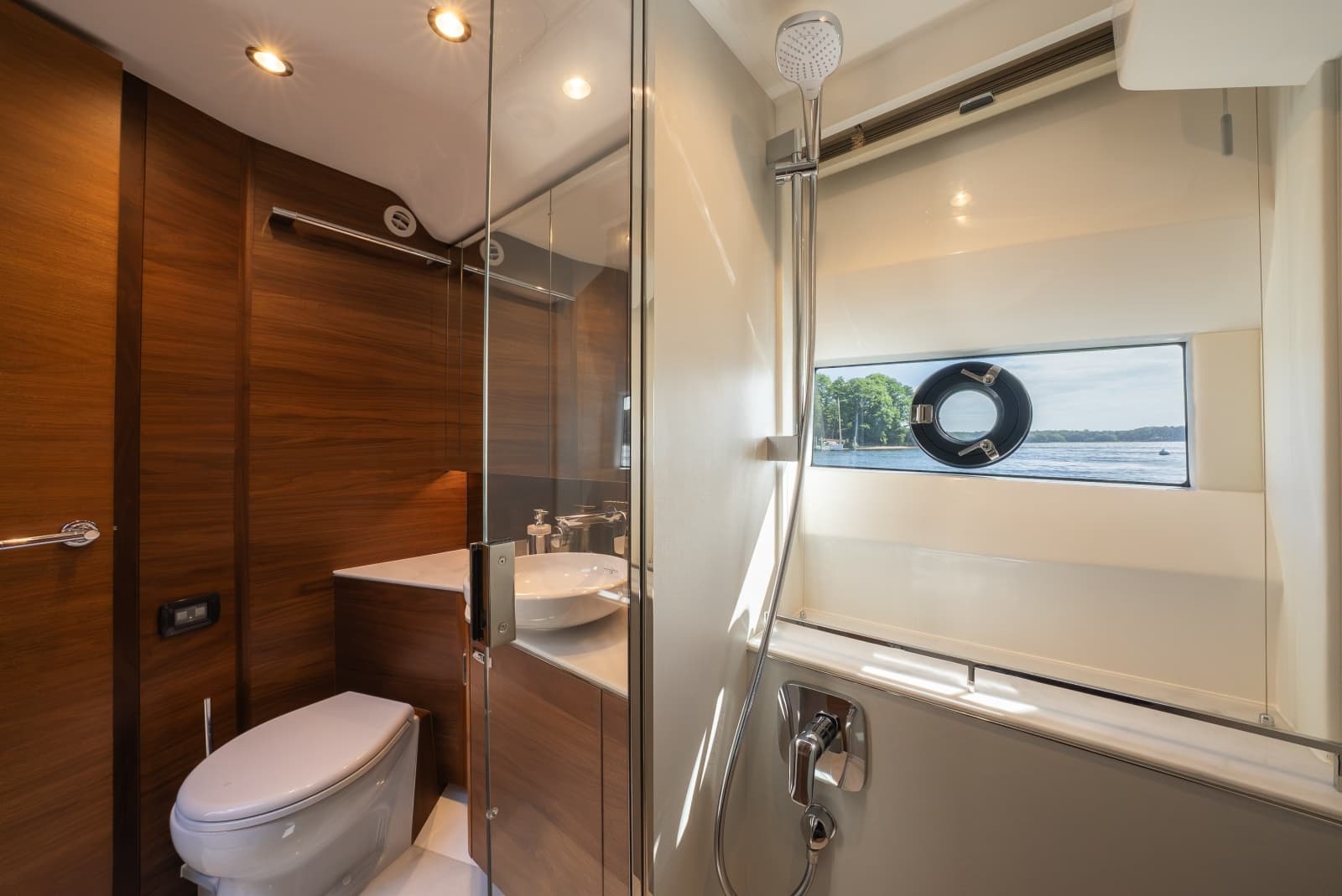 2025 Princess F45 - Photo 46
