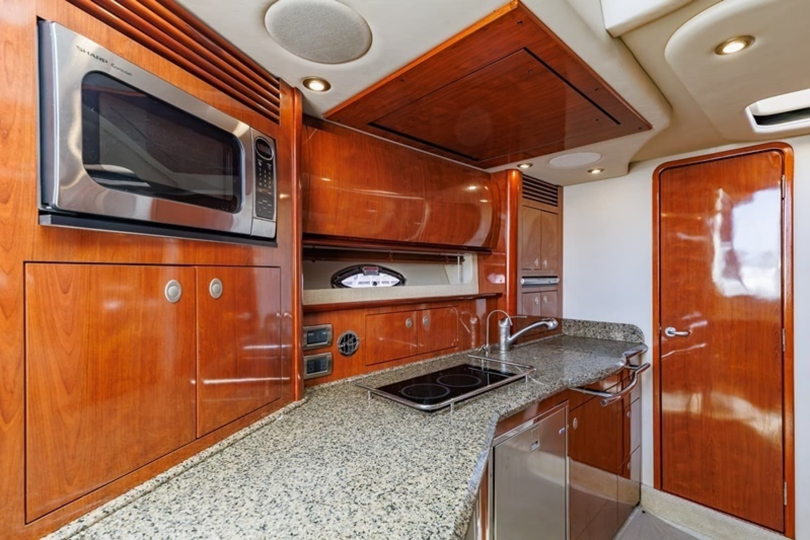 2005 Sea Ray Sundancer - Photo 13