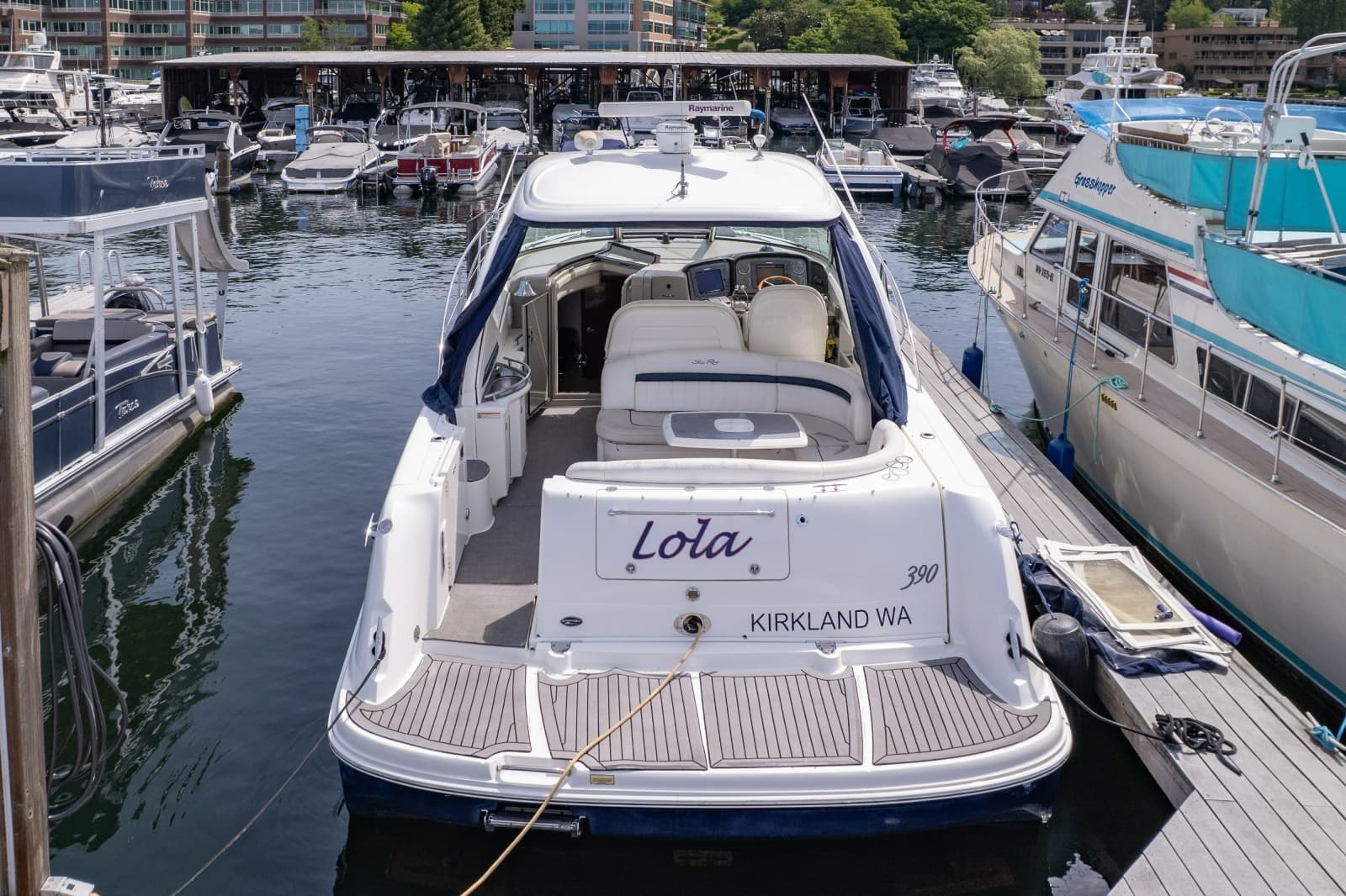 2005 Sea Ray Sundancer - Photo 8