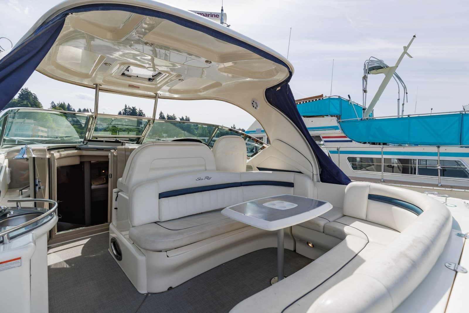 2005 Sea Ray Sundancer - Photo 21