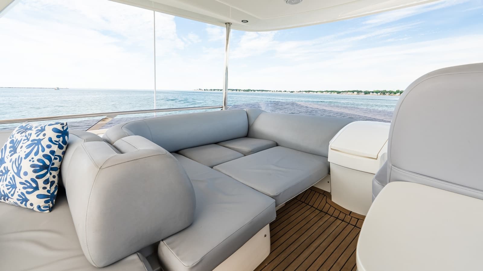 2014 Princess F52 - Photo 21