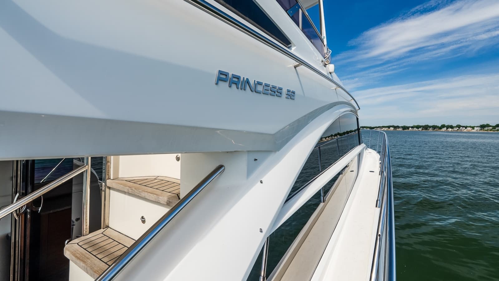 2014 Princess F52 - Photo 26