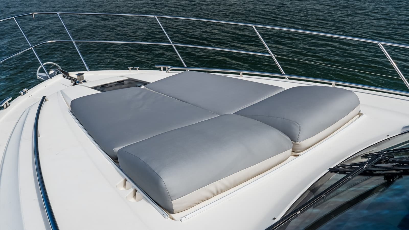 2014 Princess F52 - Photo 12