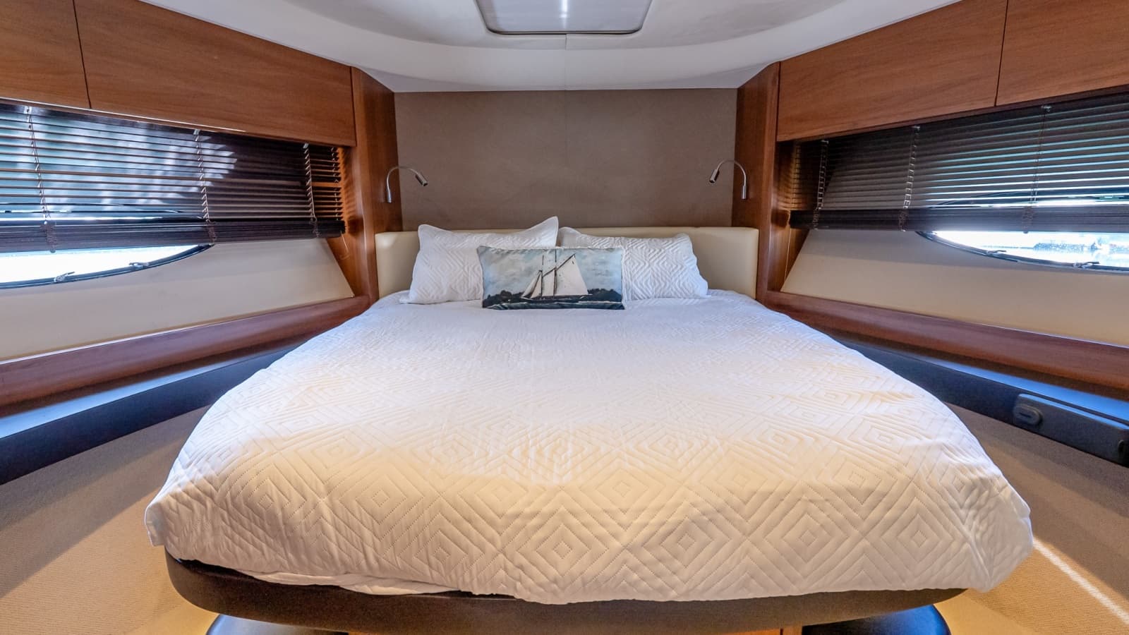 2014 Princess F52 - Photo 67