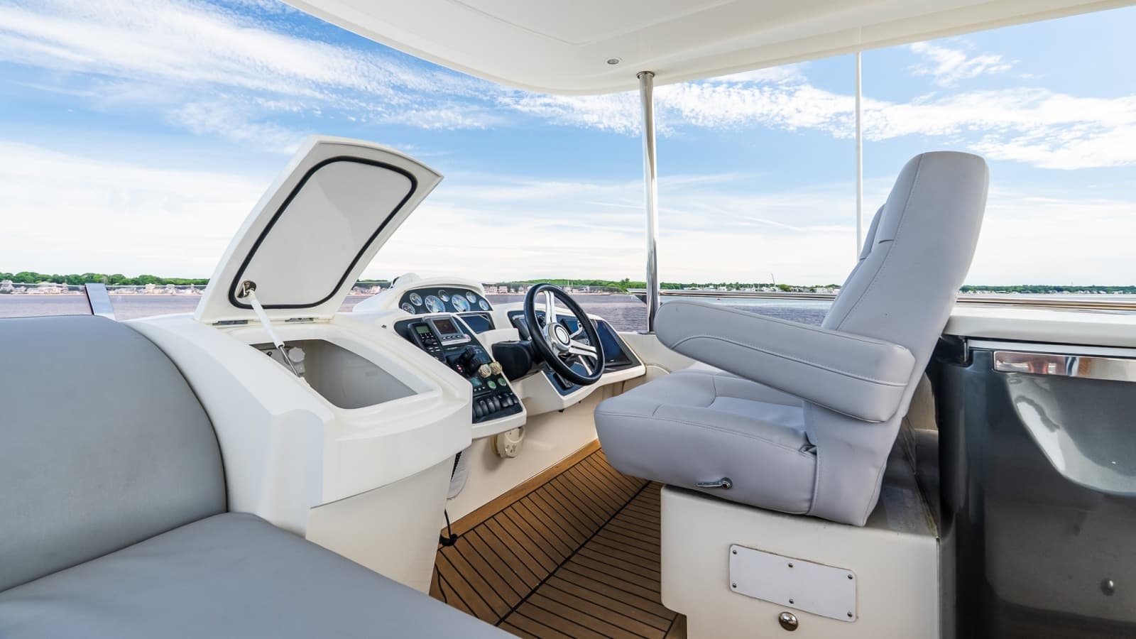 2014 Princess F52 - Photo 16