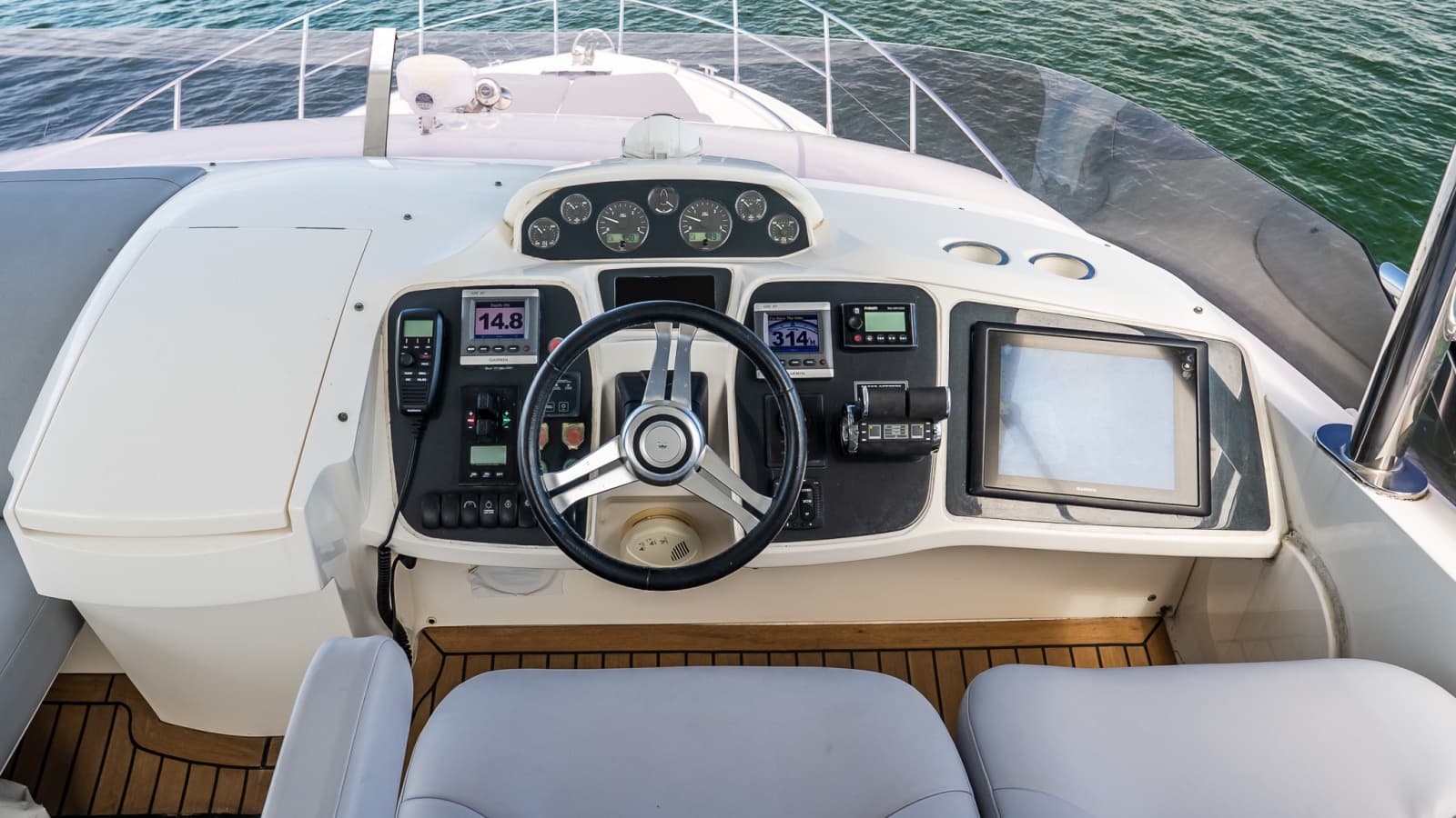 2014 Princess F52 - Photo 18