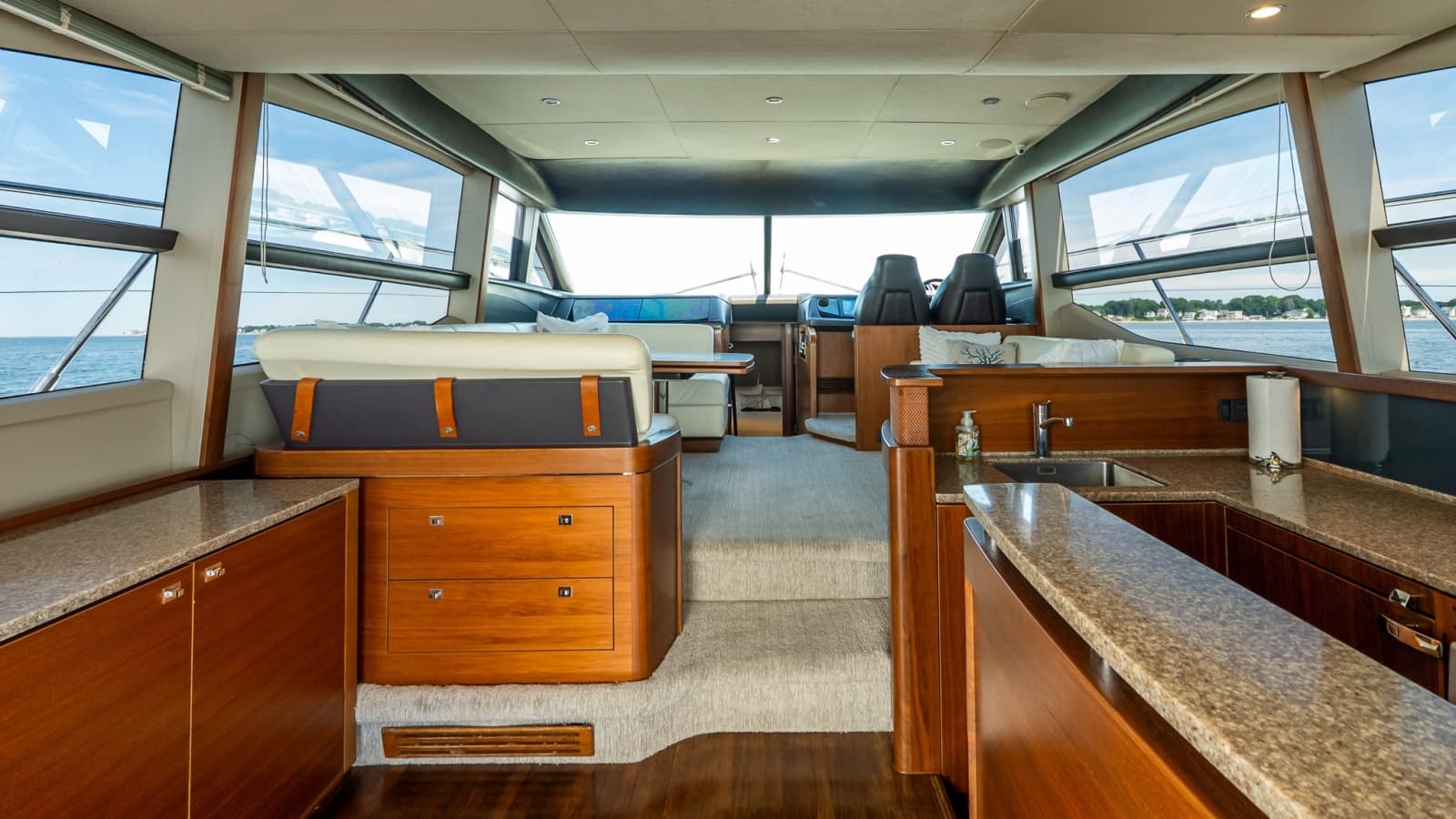2014 Princess F52 - Photo 40