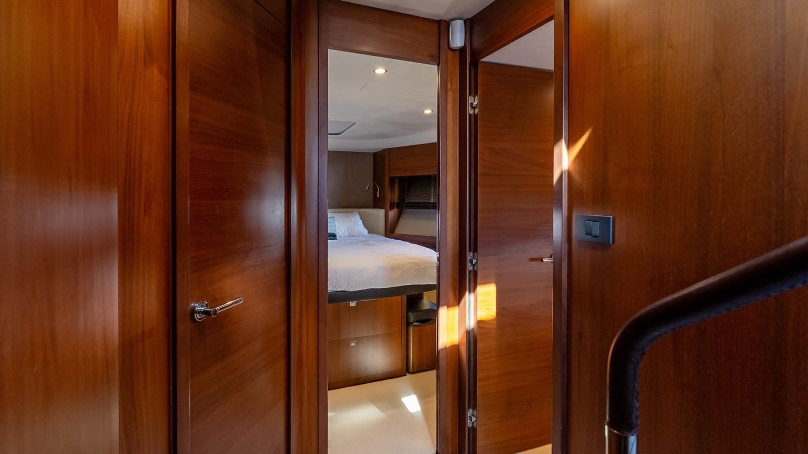 2014 Princess F52 - Photo 57