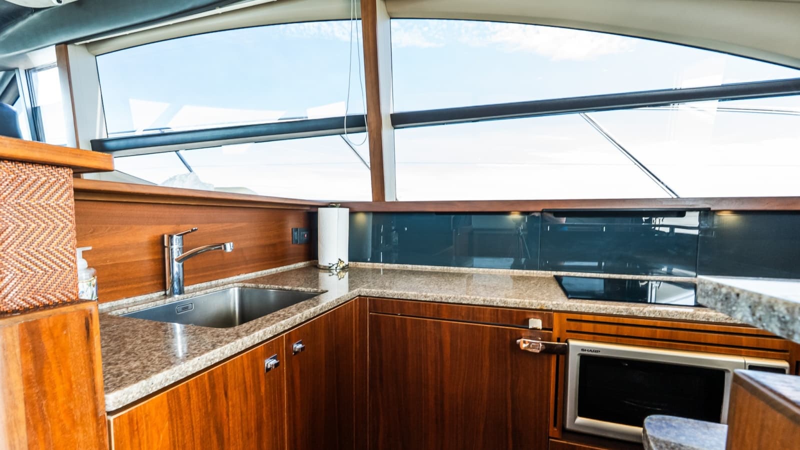2014 Princess F52 - Photo 41