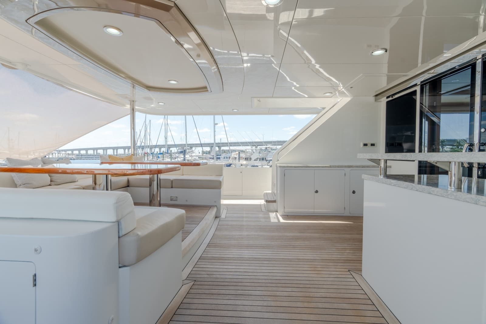 2019 Ocean Alexander 100 Motoryacht - Photo 64