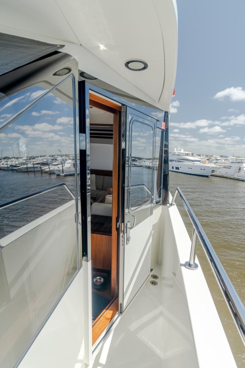 2019 Ocean Alexander 100 Motoryacht - Photo 82