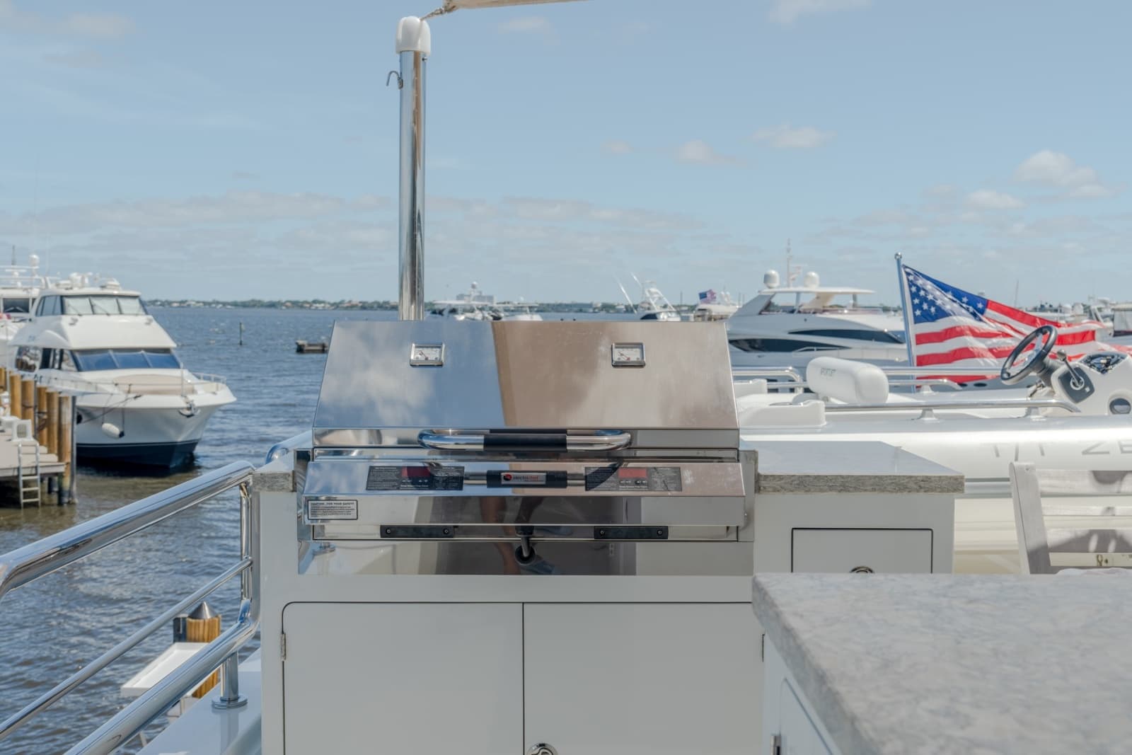 2019 Ocean Alexander 100 Motoryacht - Photo 76