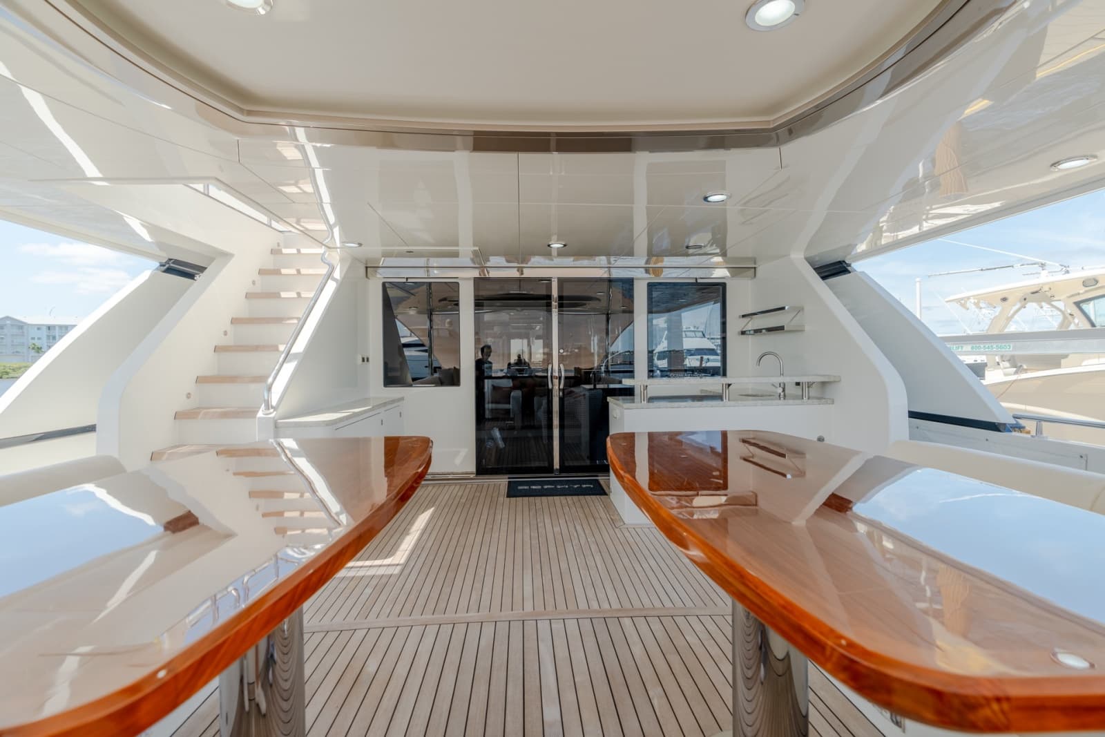 2019 Ocean Alexander 100 Motoryacht - Photo 67