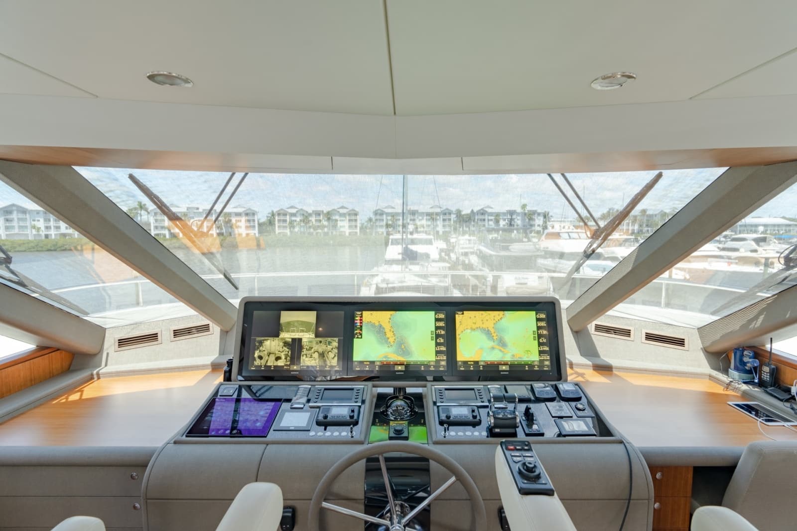 2019 Ocean Alexander 100 Motoryacht - Photo 23