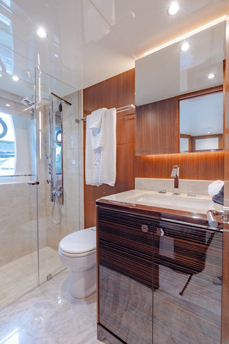 2019 Ocean Alexander 100 Motoryacht - Photo 40