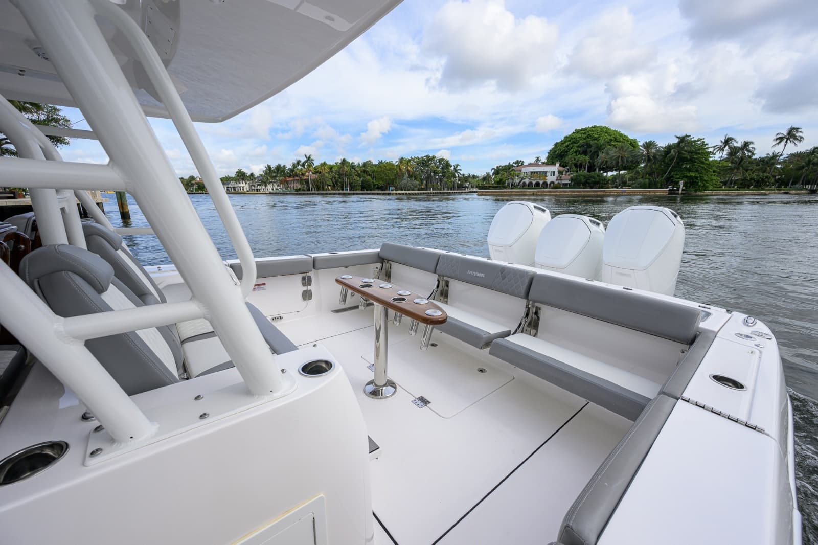 2023 Everglades 455 Center Console - Photo 24