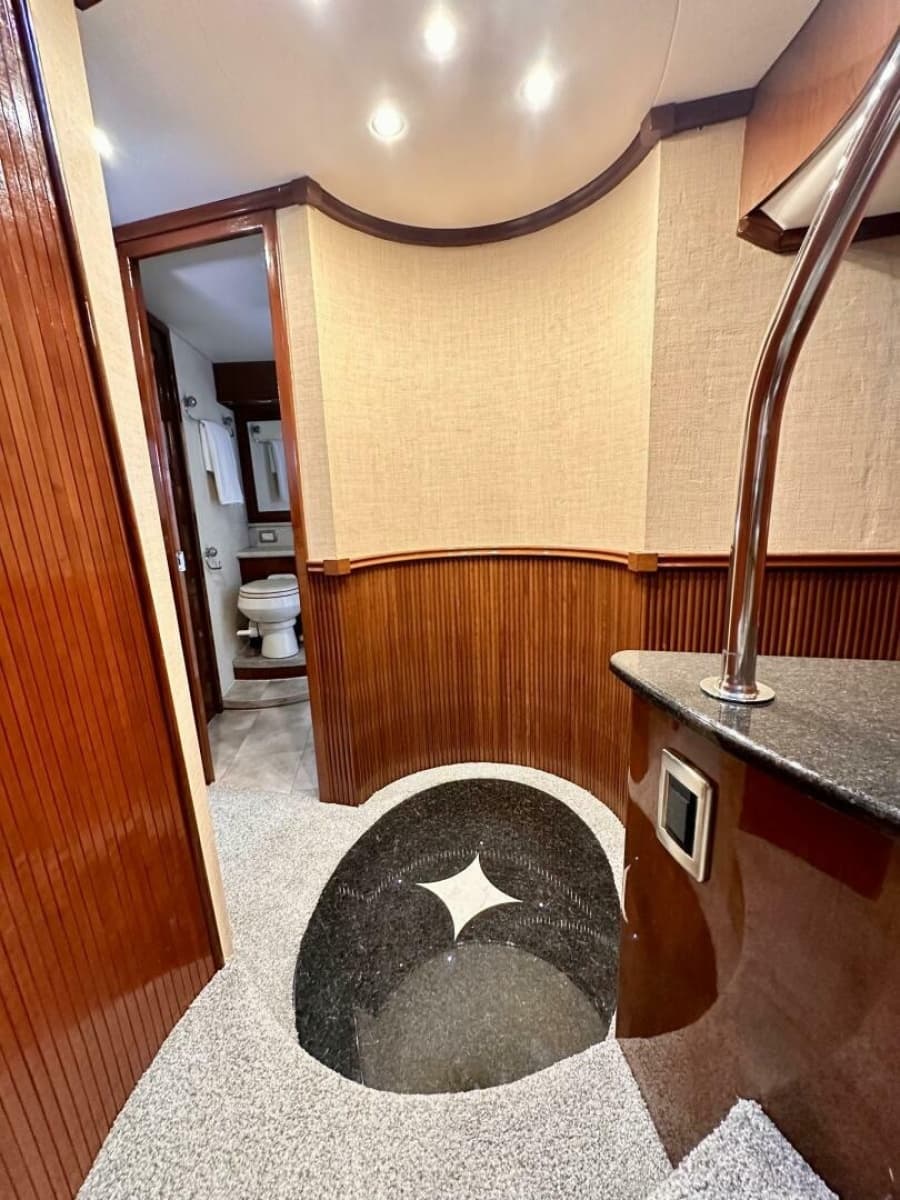 2006 Marquis 59 - Photo 18