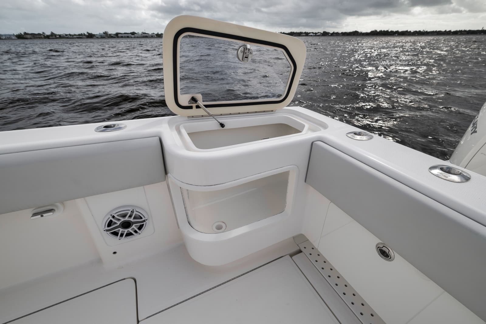 2022 SeaVee 370Z - Photo 48