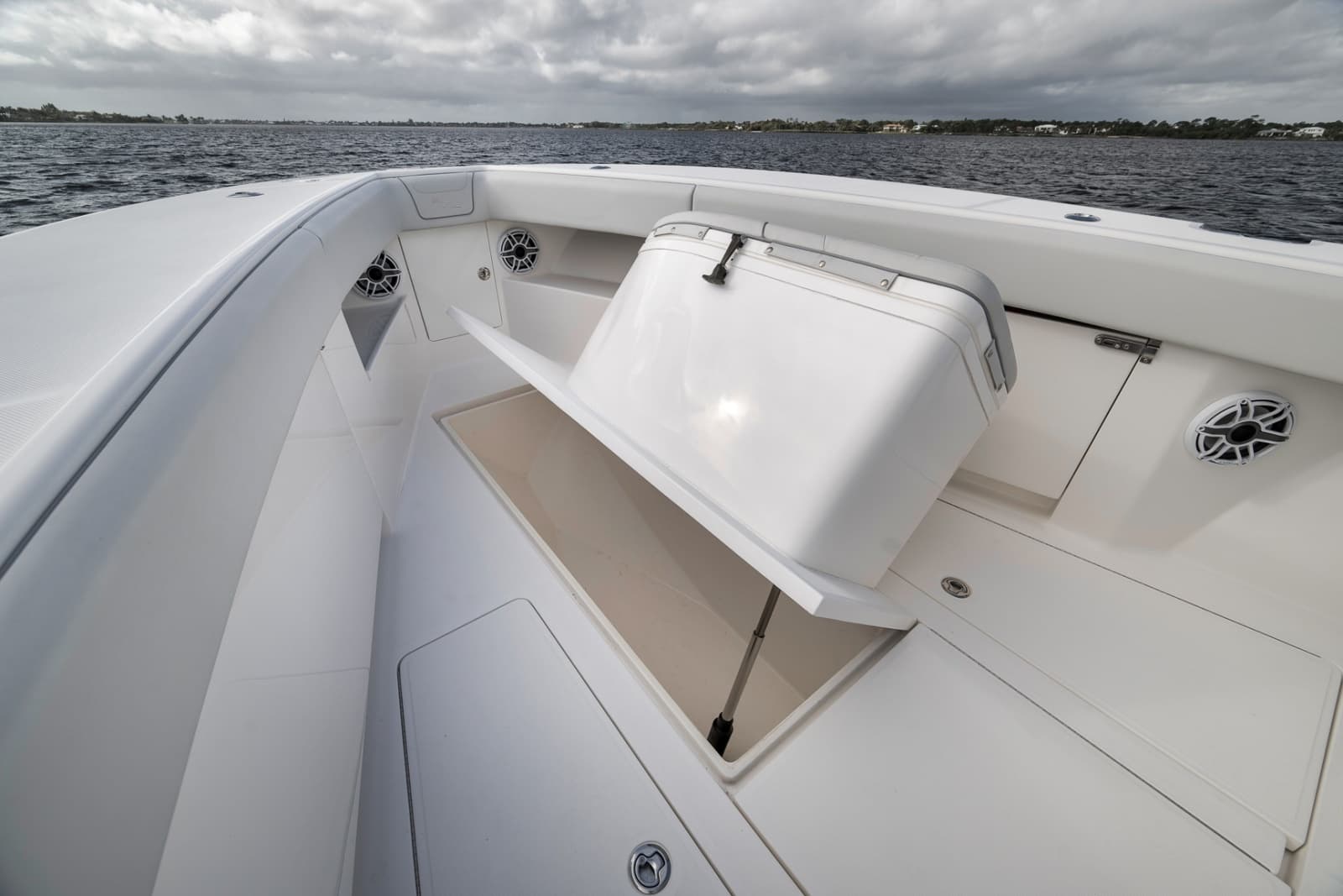2022 SeaVee 370Z - Photo 36