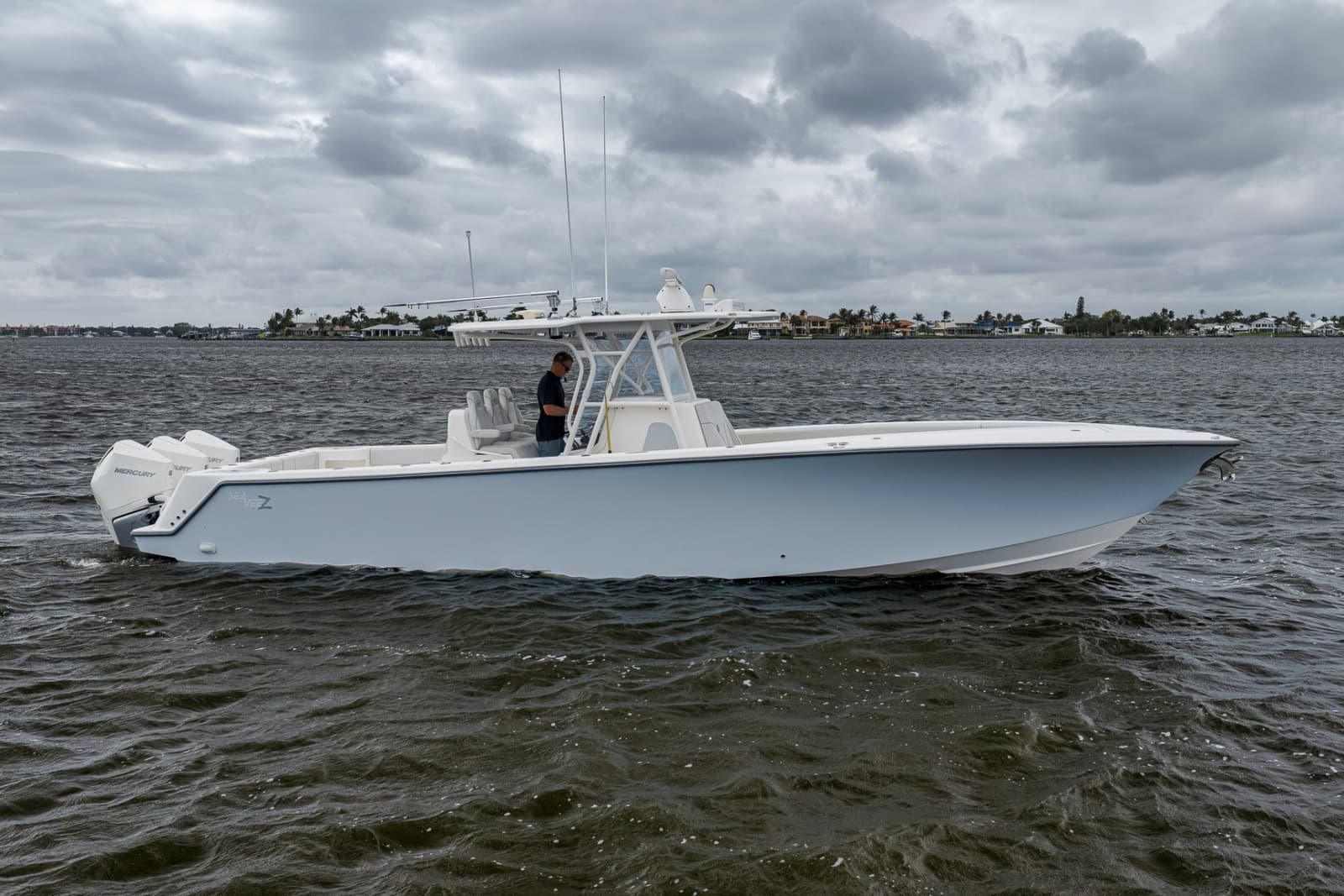 2022 SeaVee 370Z - Photo 1