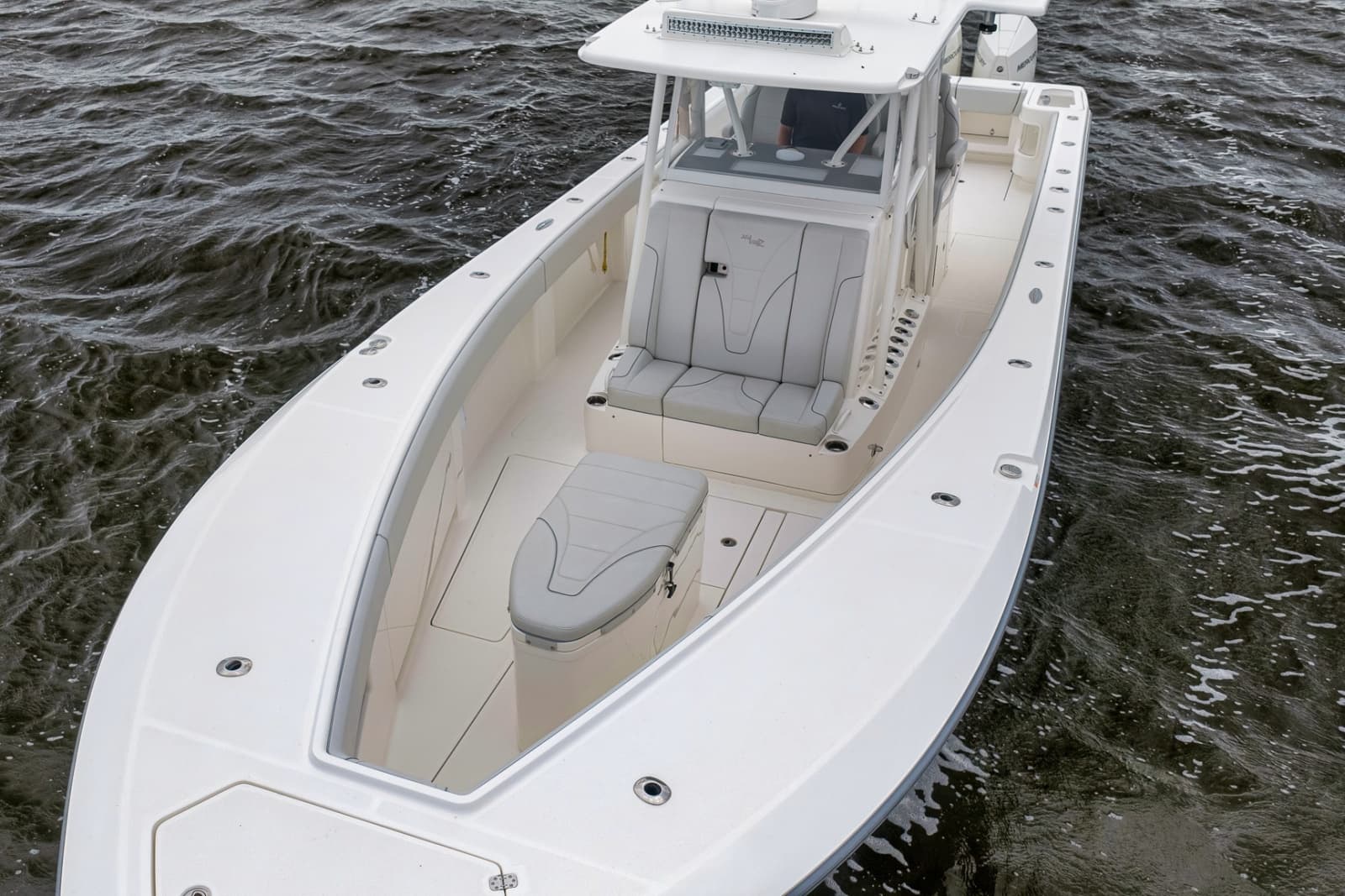 2022 SeaVee 370Z - Photo 5