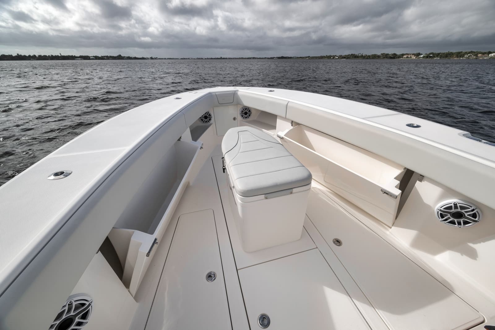 2022 SeaVee 370Z - Photo 38
