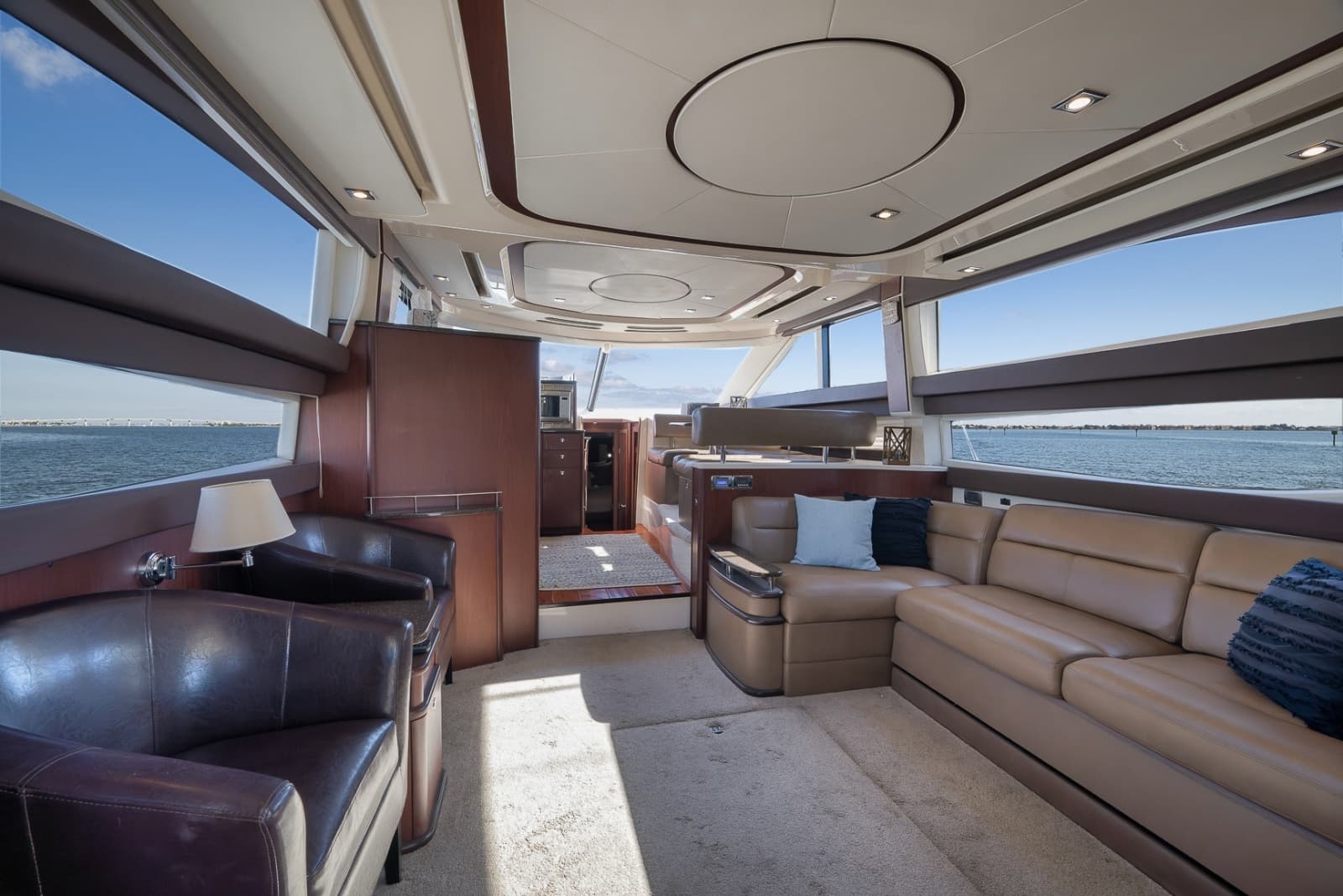 2012 Meridian 441 Sedan - Photo 59
