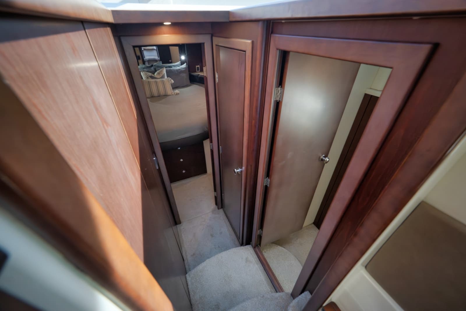 2012 Meridian 441 Sedan - Photo 68