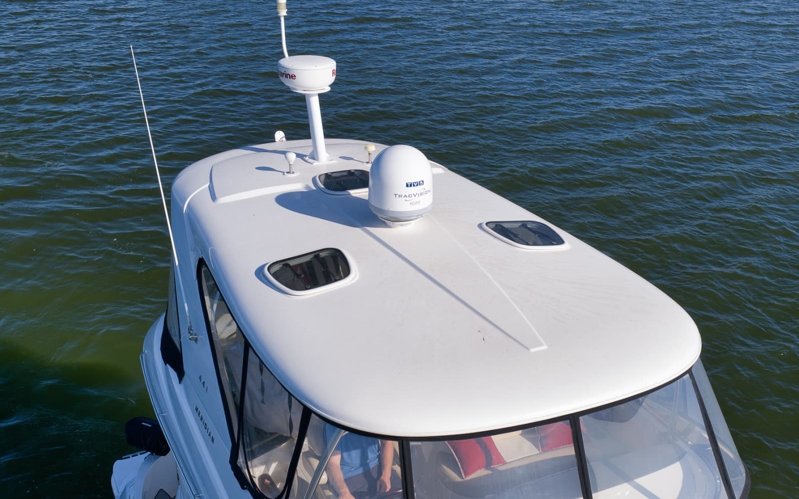 2012 Meridian 441 Sedan - Photo 27