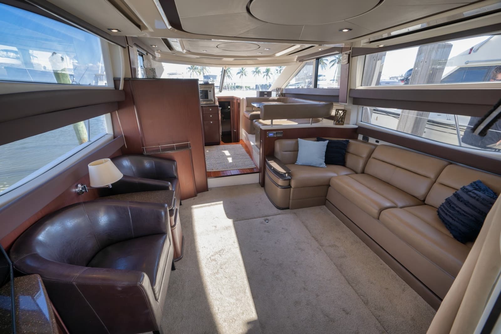 2012 Meridian 441 Sedan - Photo 58