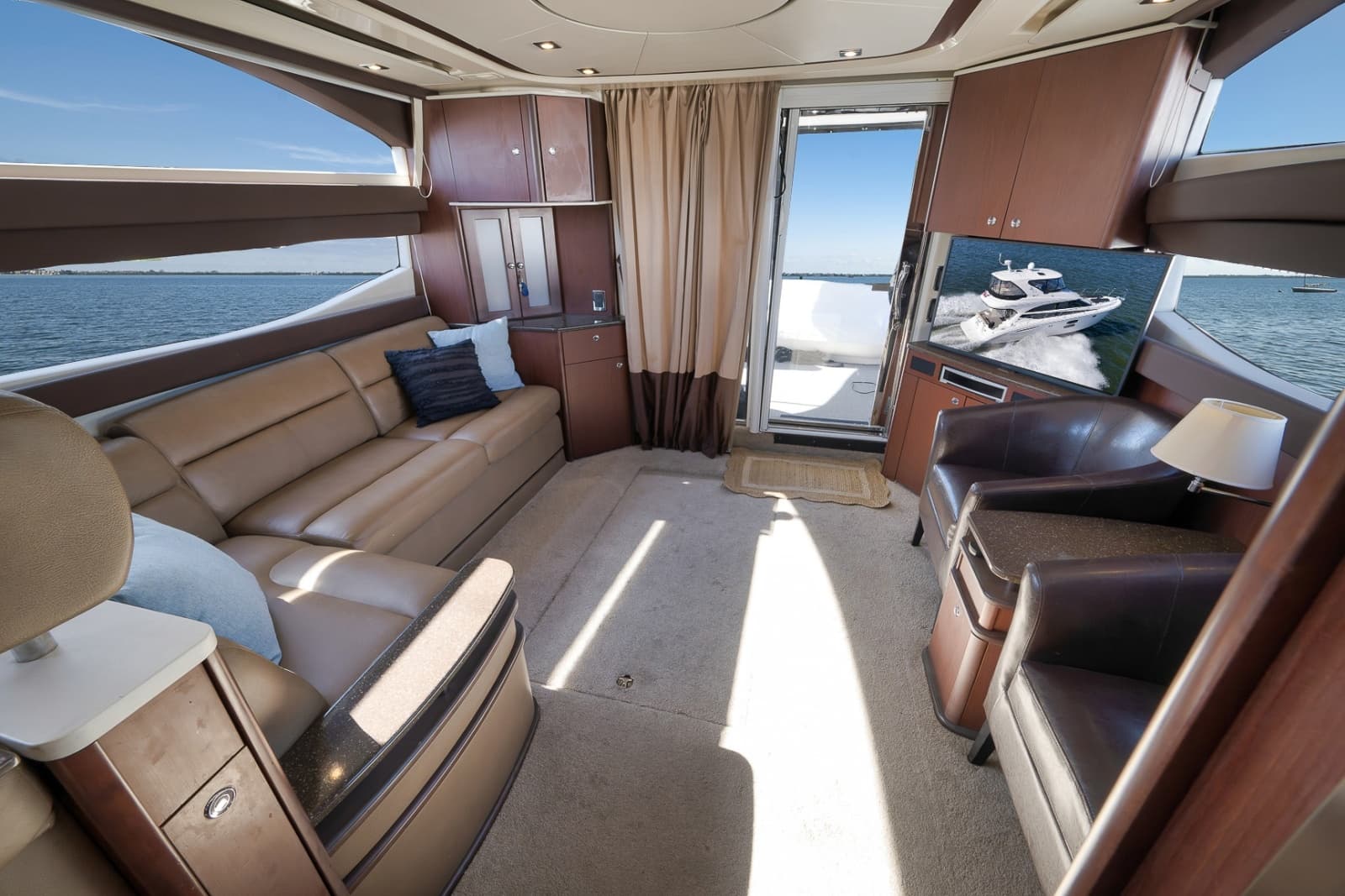 2012 Meridian 441 Sedan - Photo 65
