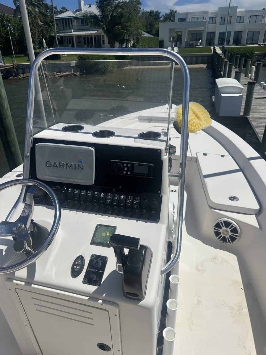 2005 Pathfinder 2200 - Photo 6