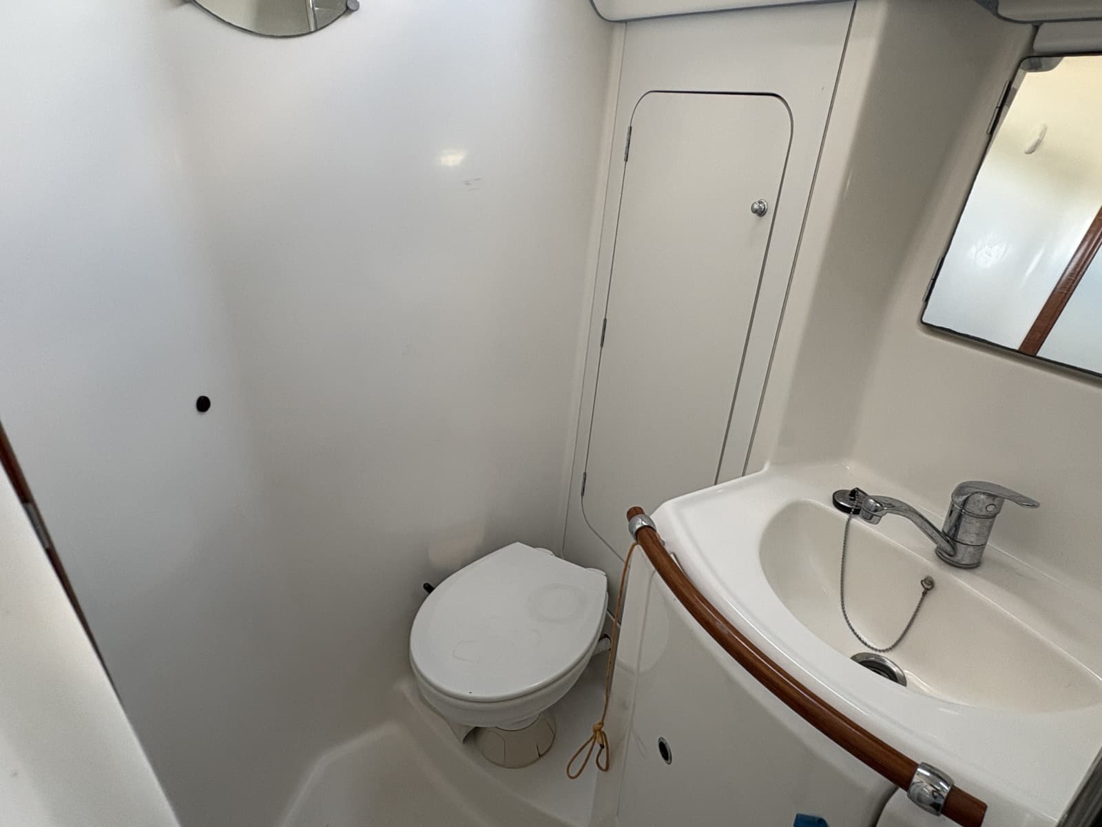 2006 Beneteau 373 - Photo 45