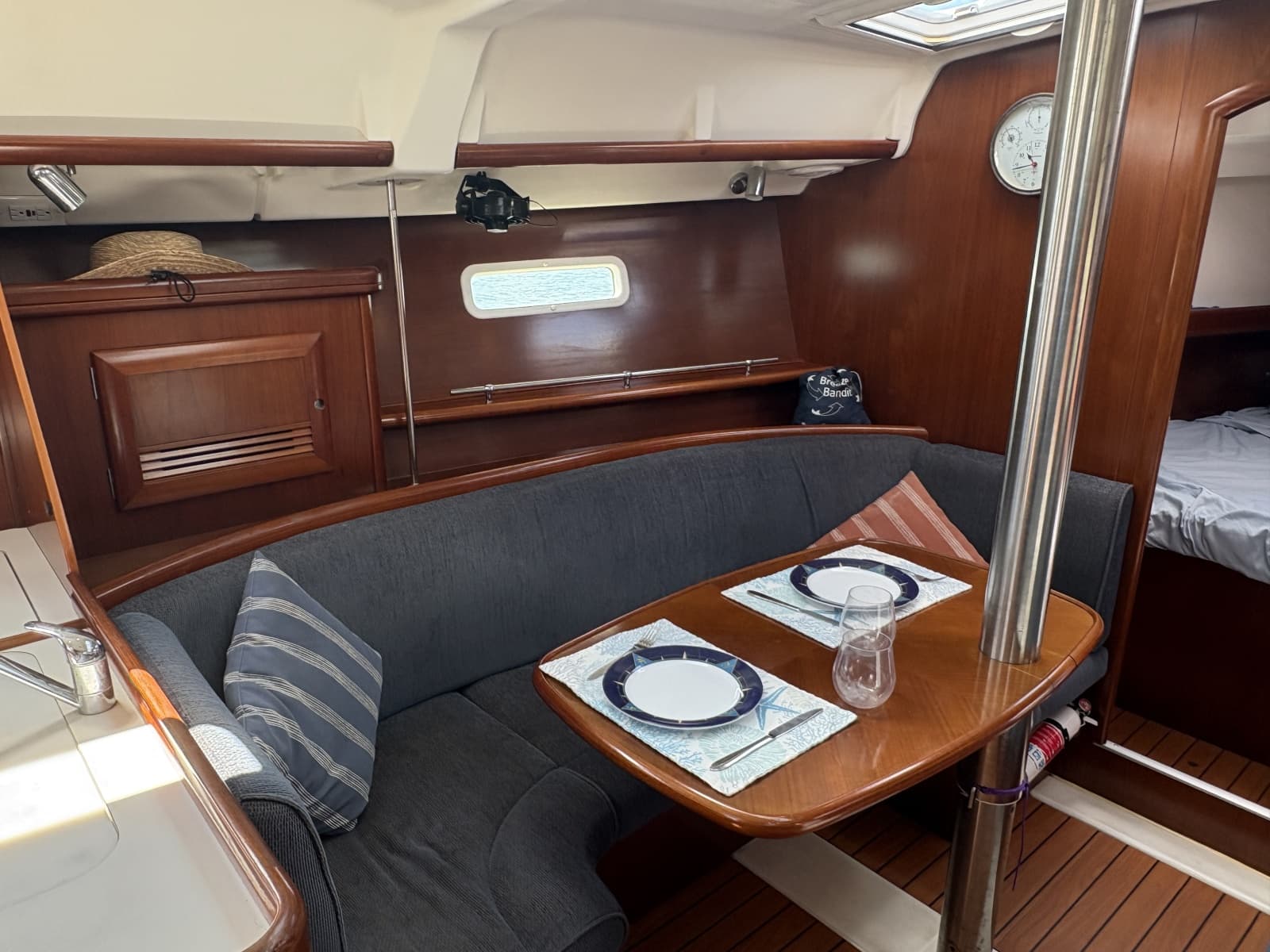2006 Beneteau 373 - Photo 34