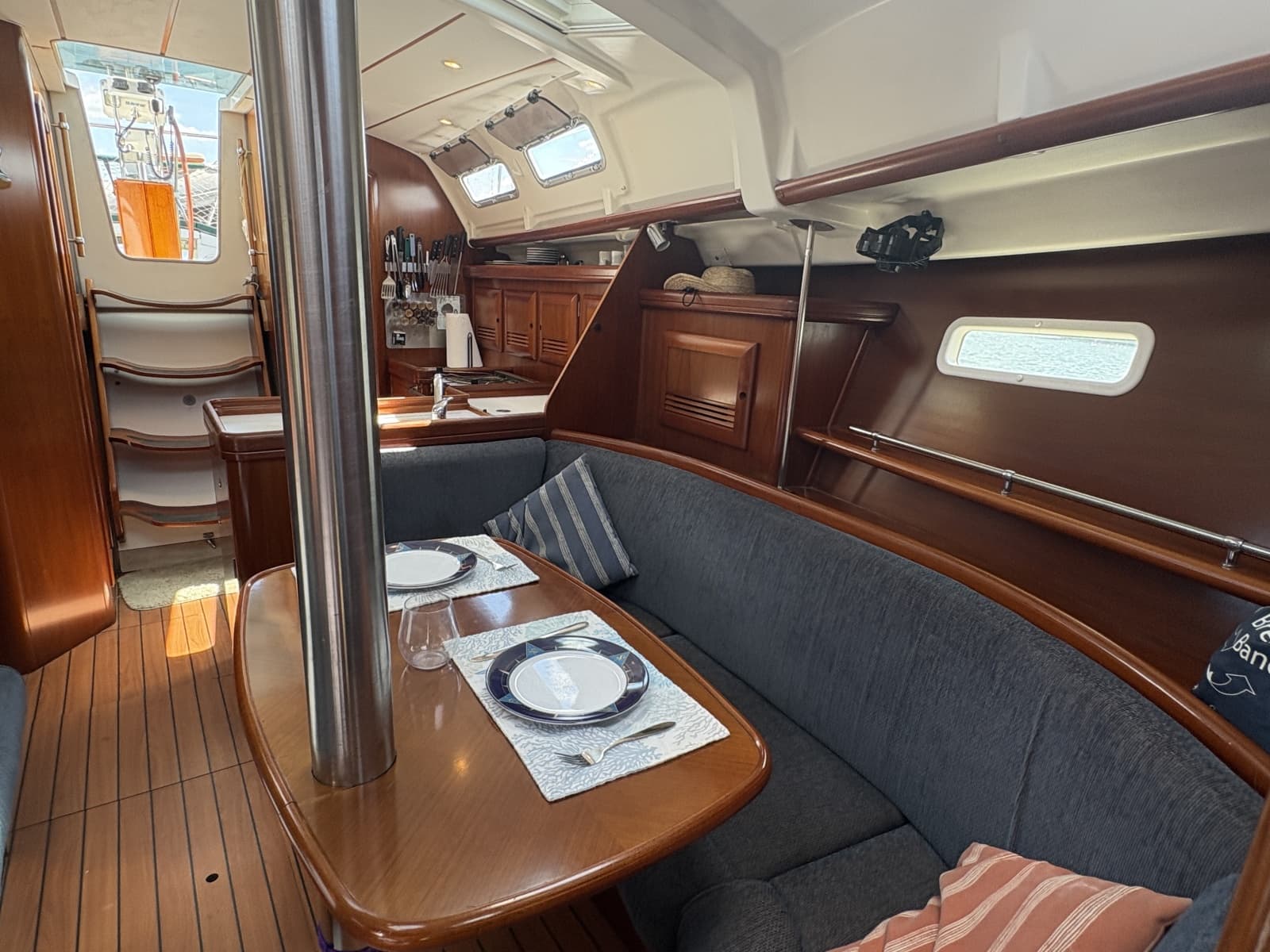 2006 Beneteau 373 - Photo 37