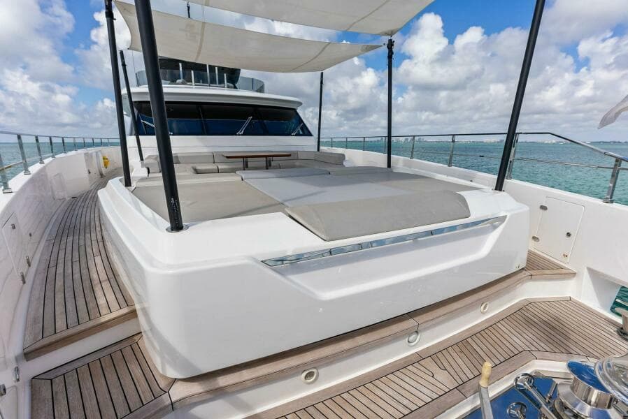 2023 Custom Line 33 Navetta - Photo 33